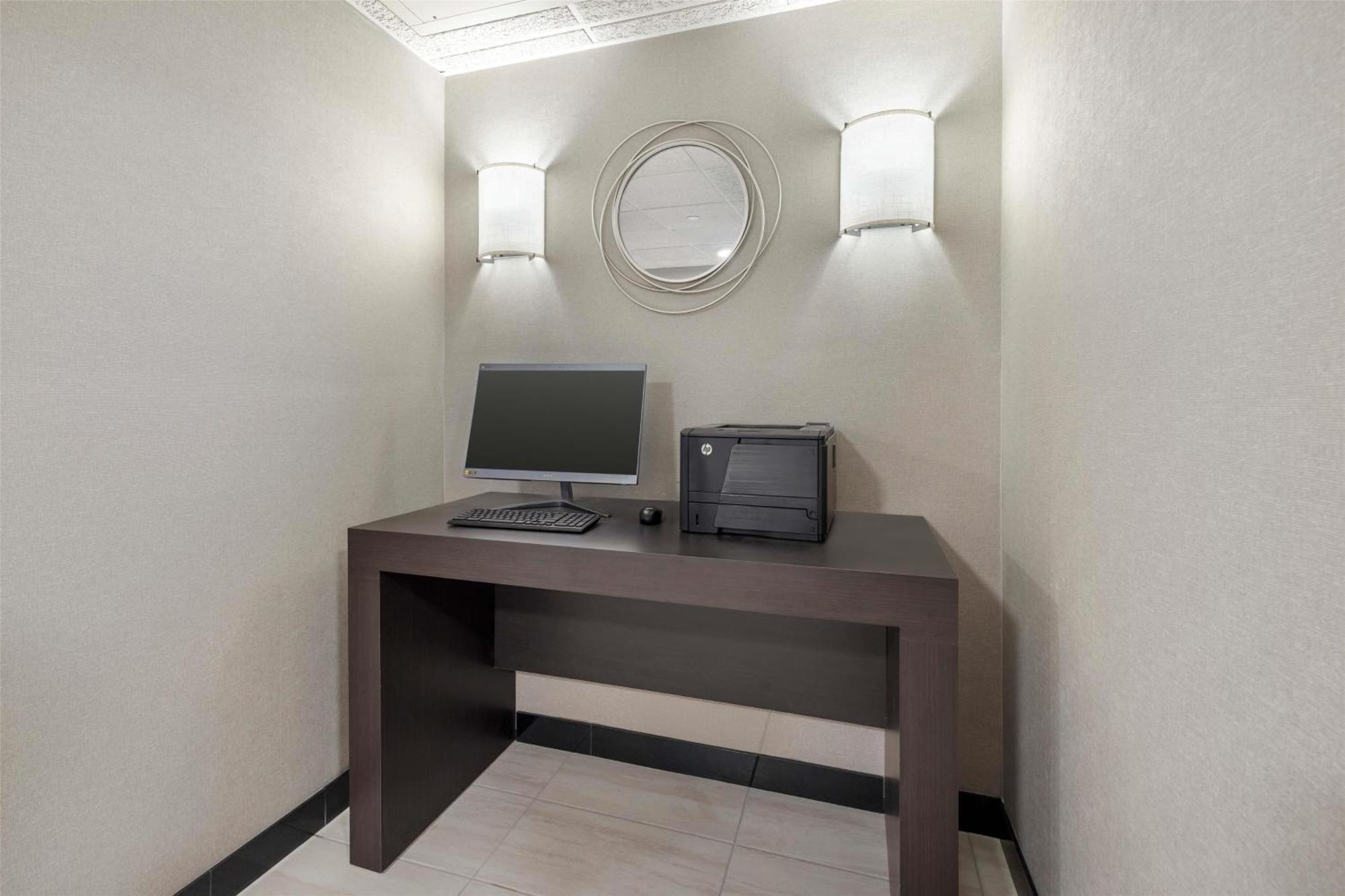 Drury Inn & Suites พาดูคาห์ ภายนอก รูปภาพ