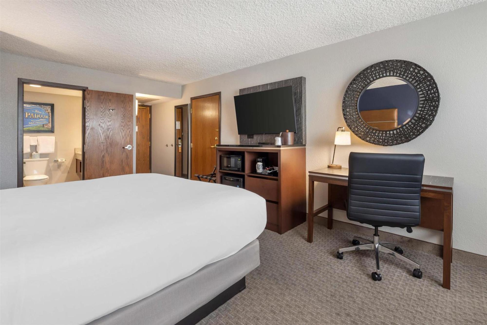 Drury Inn & Suites พาดูคาห์ ภายนอก รูปภาพ