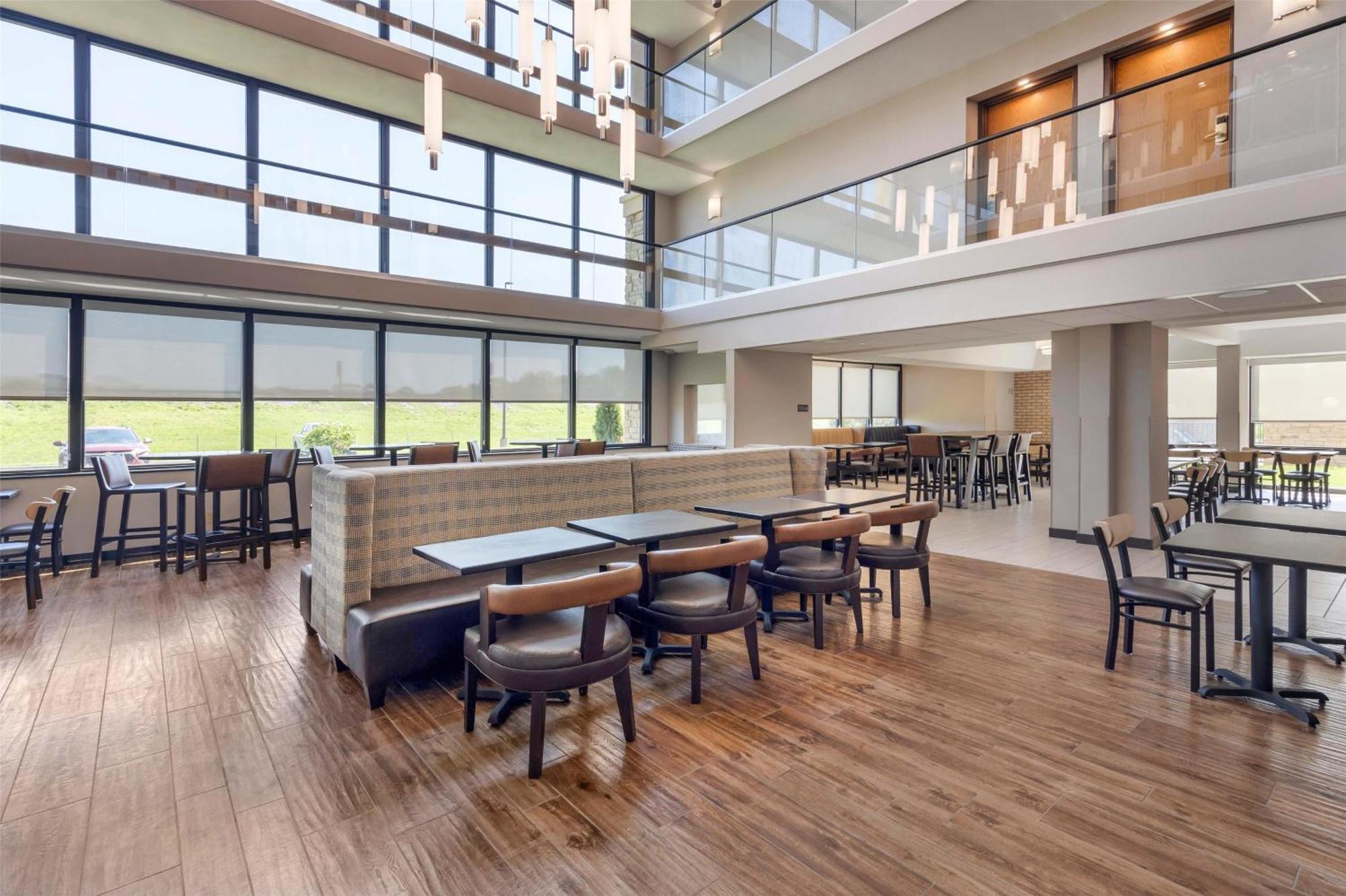 Drury Inn & Suites พาดูคาห์ ภายนอก รูปภาพ